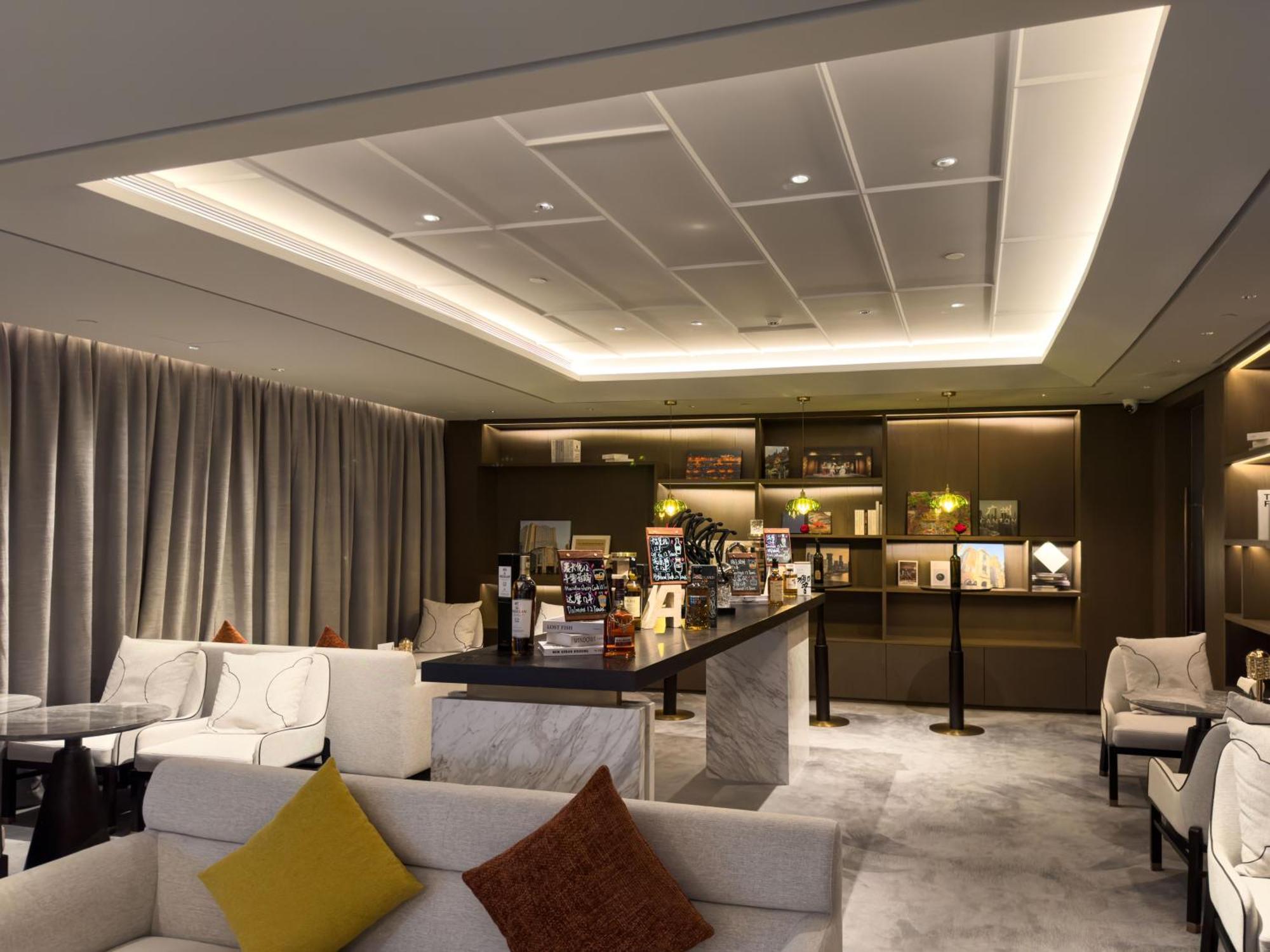 Yuexiu Hotel Guangzhou, Curio Collection By Hilton Exterior foto